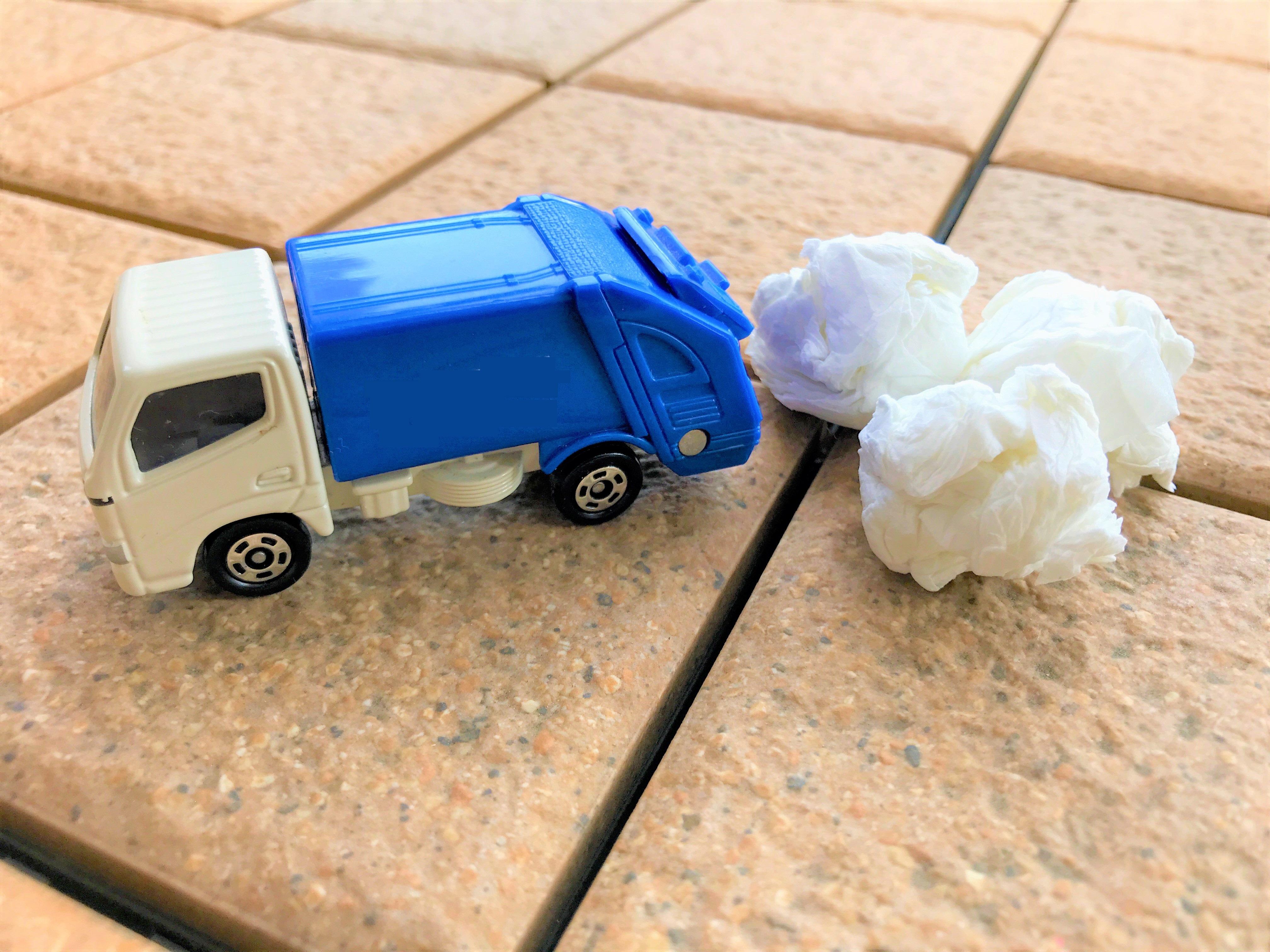 清掃車とゴミ