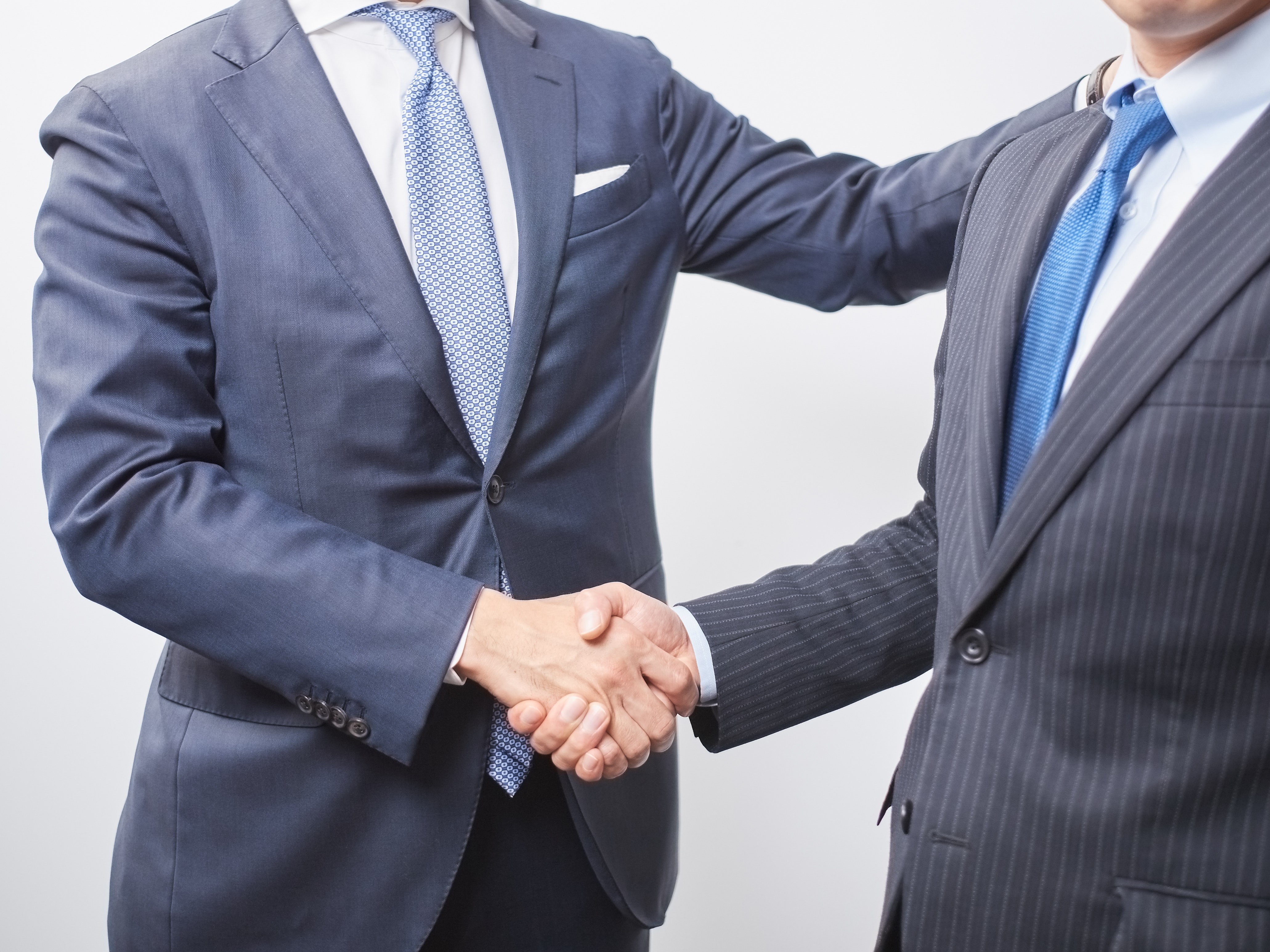 顧客満足度を上げるにはホスピタリティ研修がおすすめ！【2025年最新版】