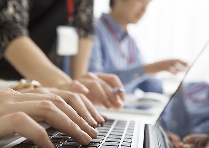 ポータルサイト向け！webデザインのトレンドを紹介【2025年最新版】