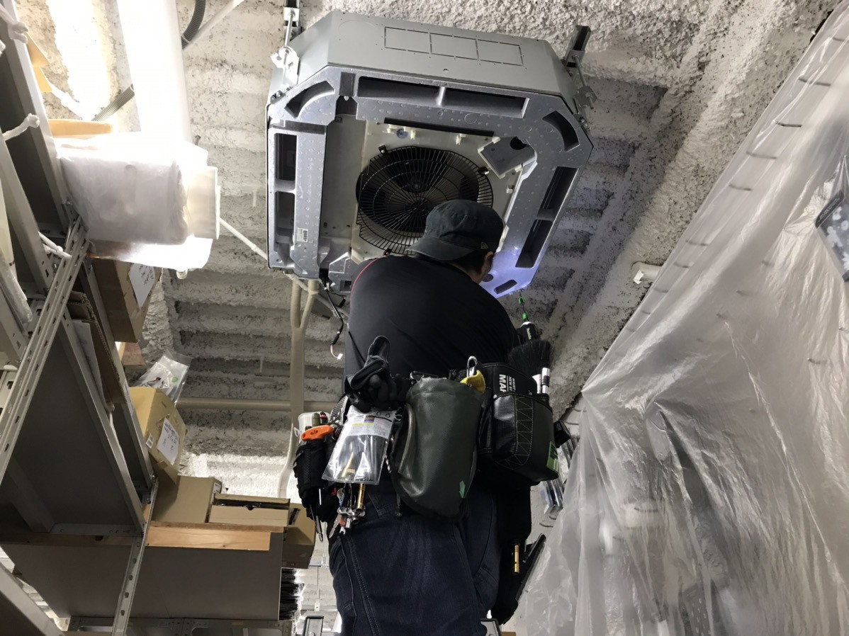 業務用エアコンクリーニング