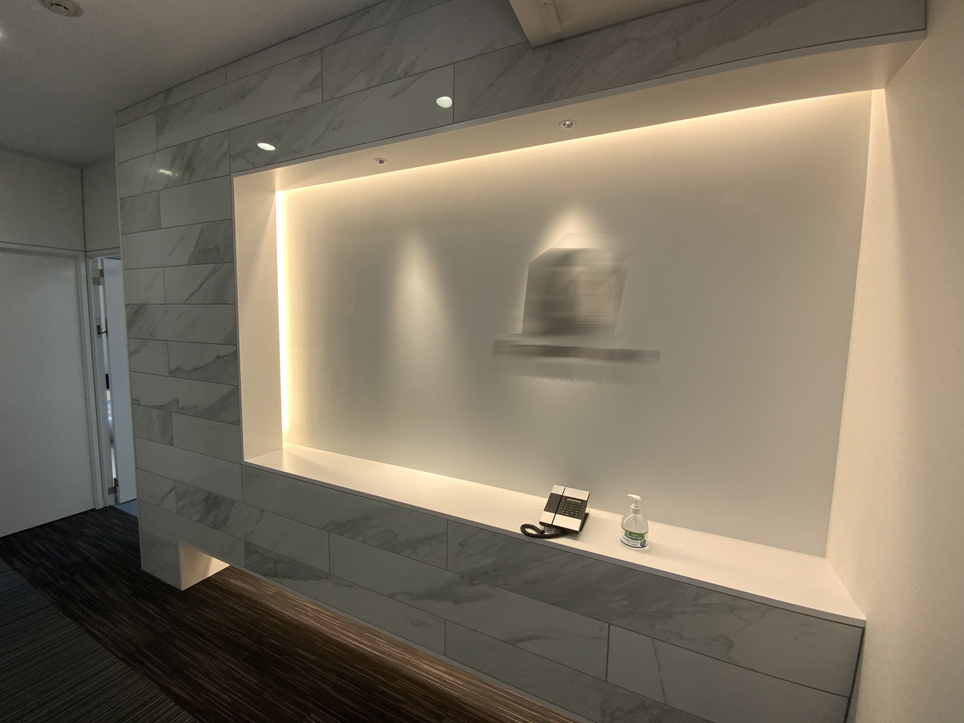 オフィスエントランス