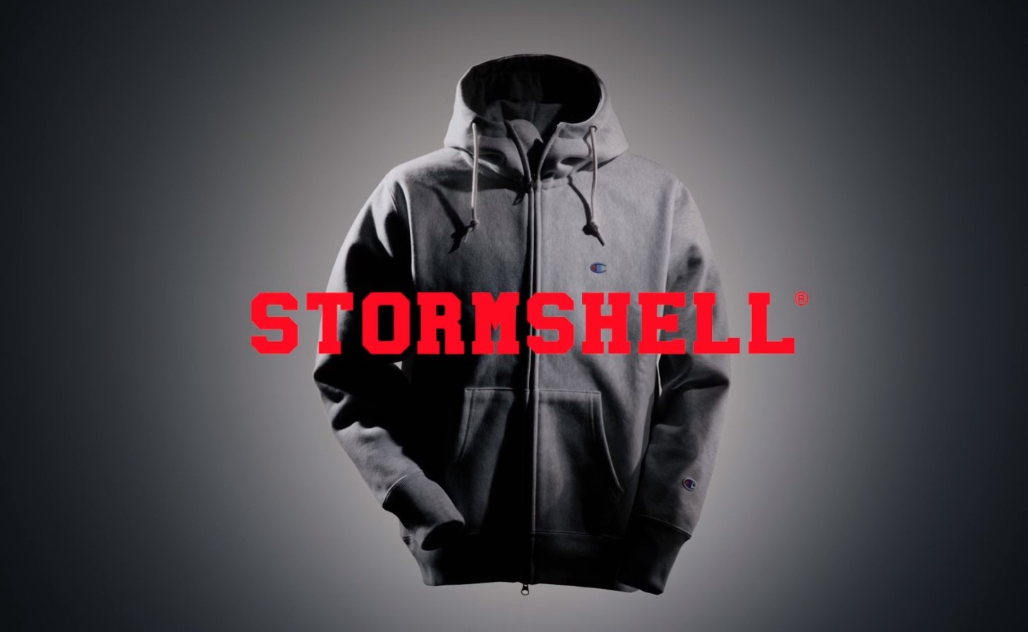 アパレルブランド　広告動画