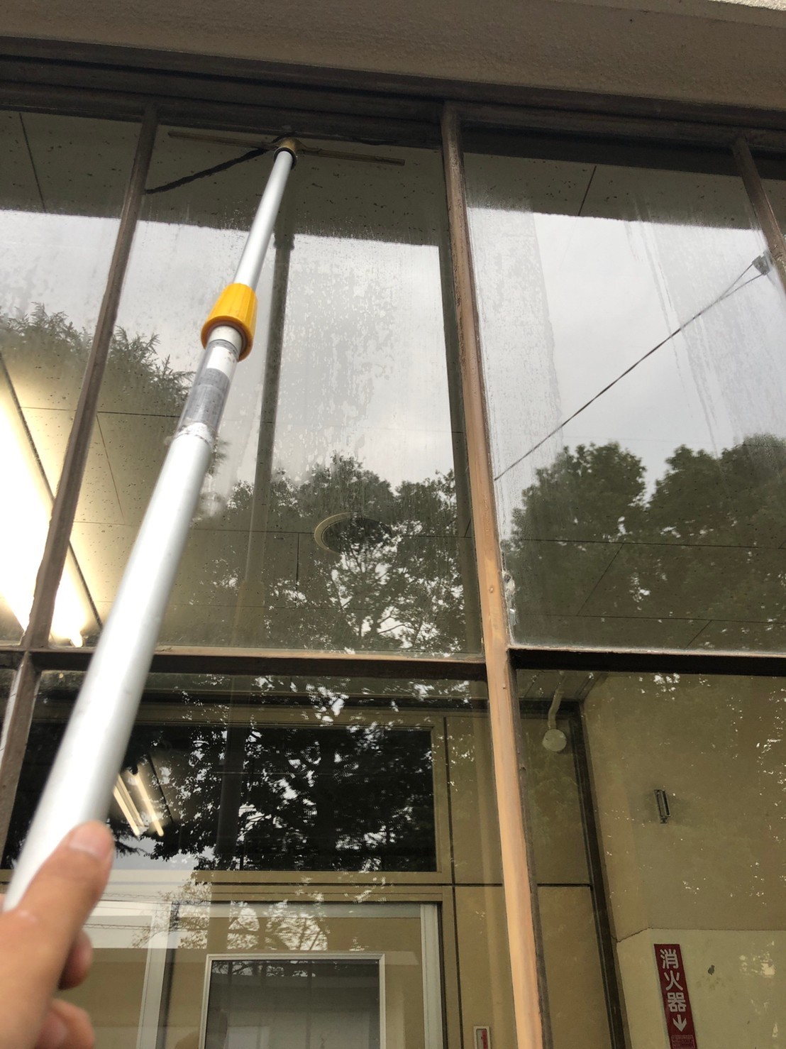 公共施設窓ガラス清掃