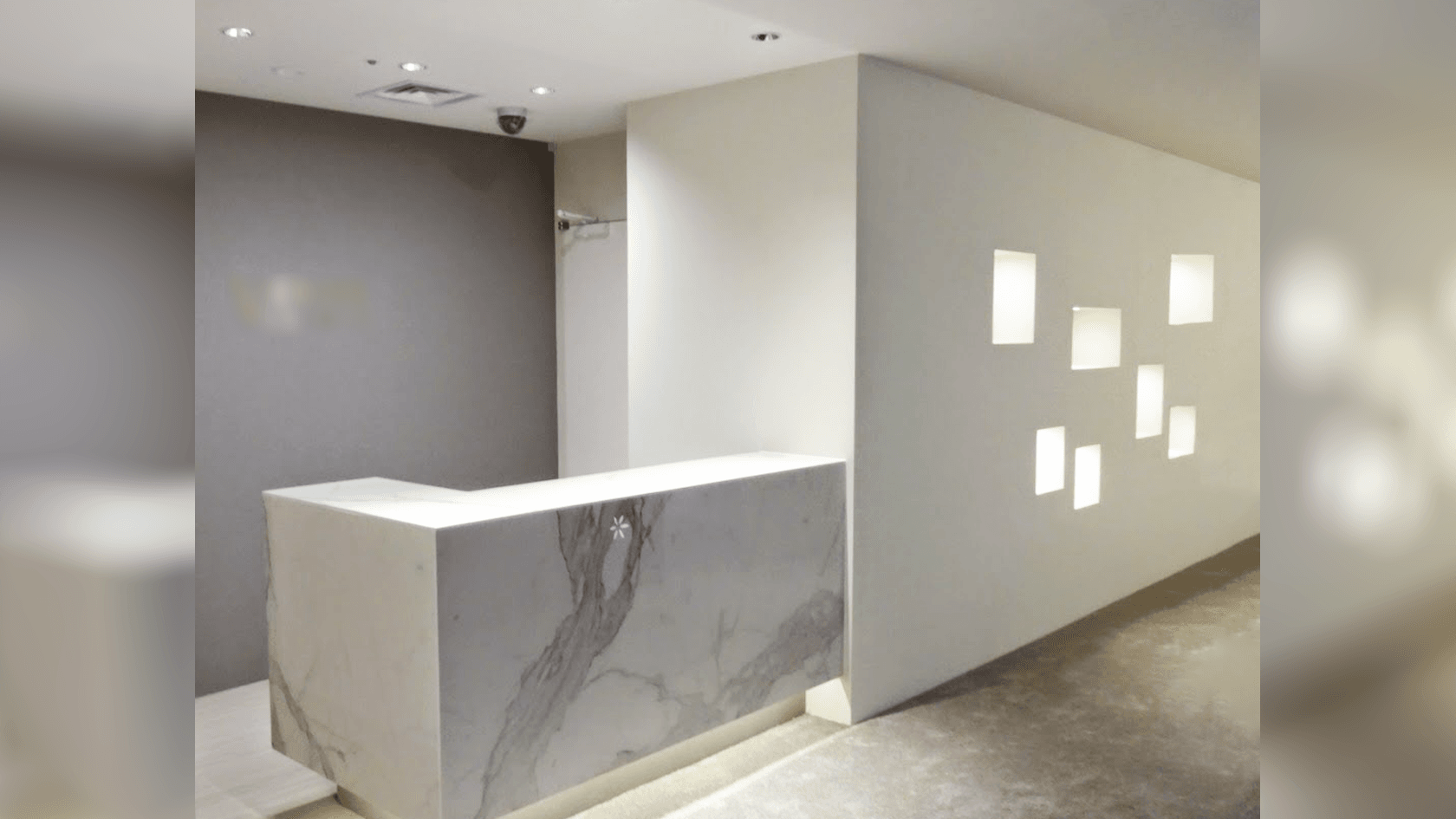 照明デザインが印象的なクリニック