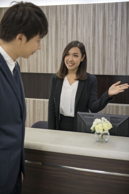 企業本社の受付