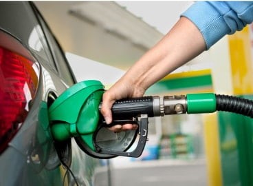 ガソリンスタンド