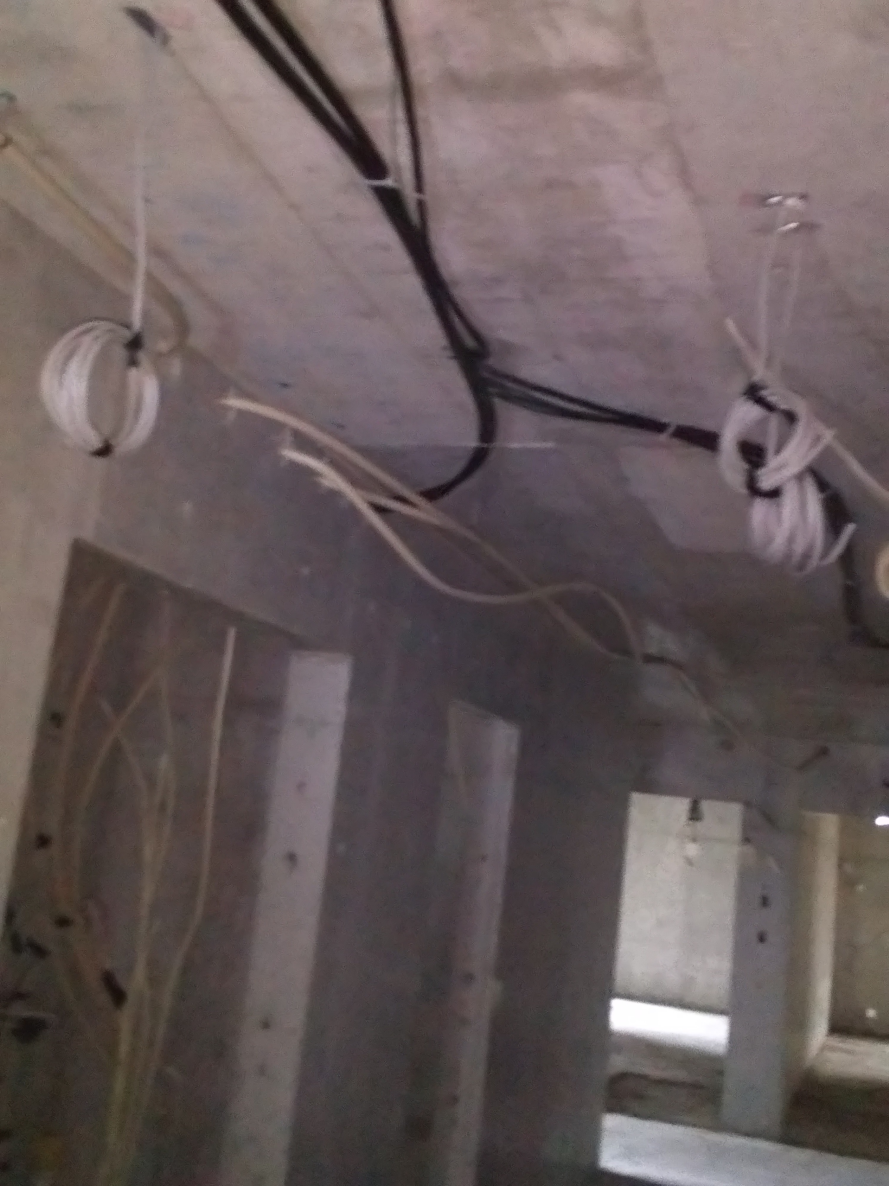 某マンション配線工事