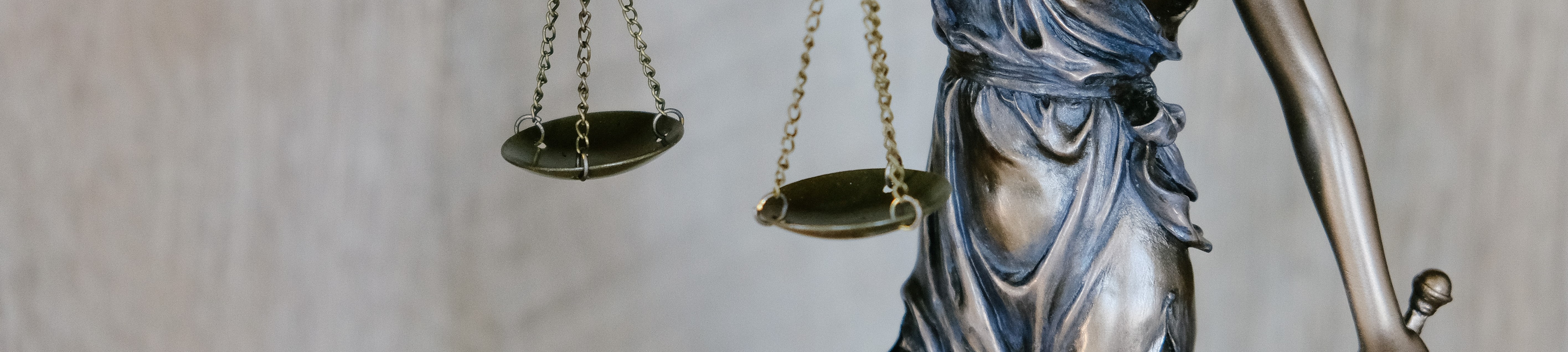 AIによる士業と企業のマッチングサイト