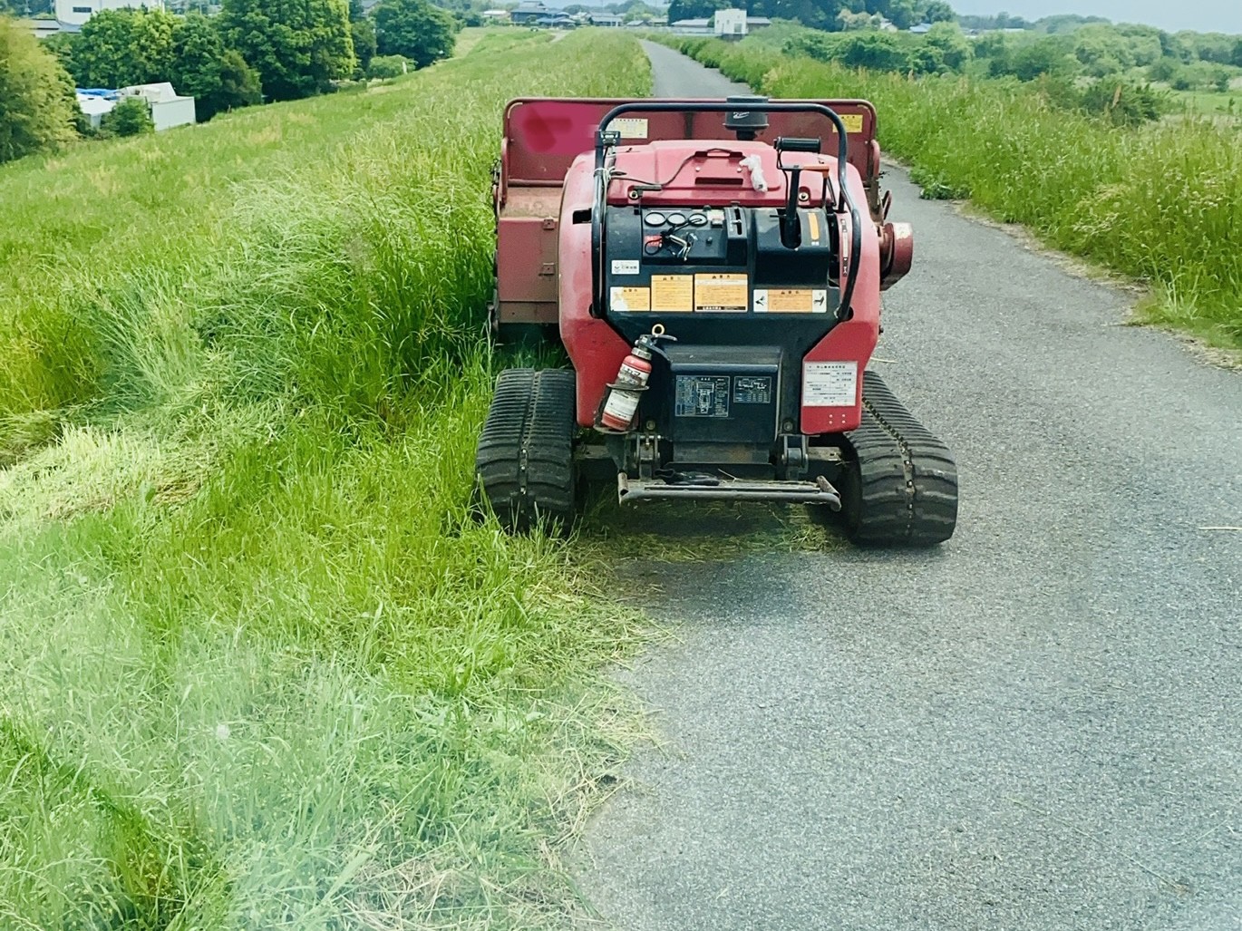 法面の草刈作業