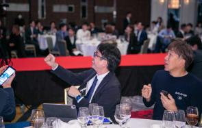 社員総会(方針発表・表彰式・懇親会)